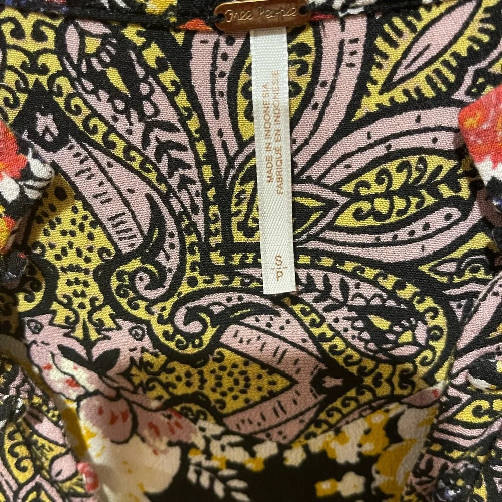 Free People floral patterned‎ blouse